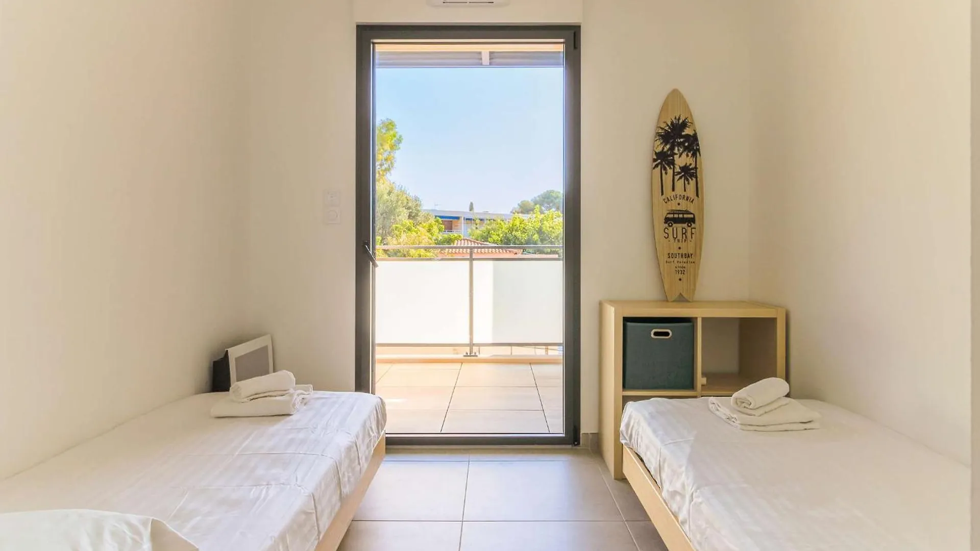 Select'Sohome - Charmant Appartement Pour 4 Personnes Au Coeur De La Faviere ! - Iloa-B15 Bormes-les-Mimosas 0*,  Frankrike